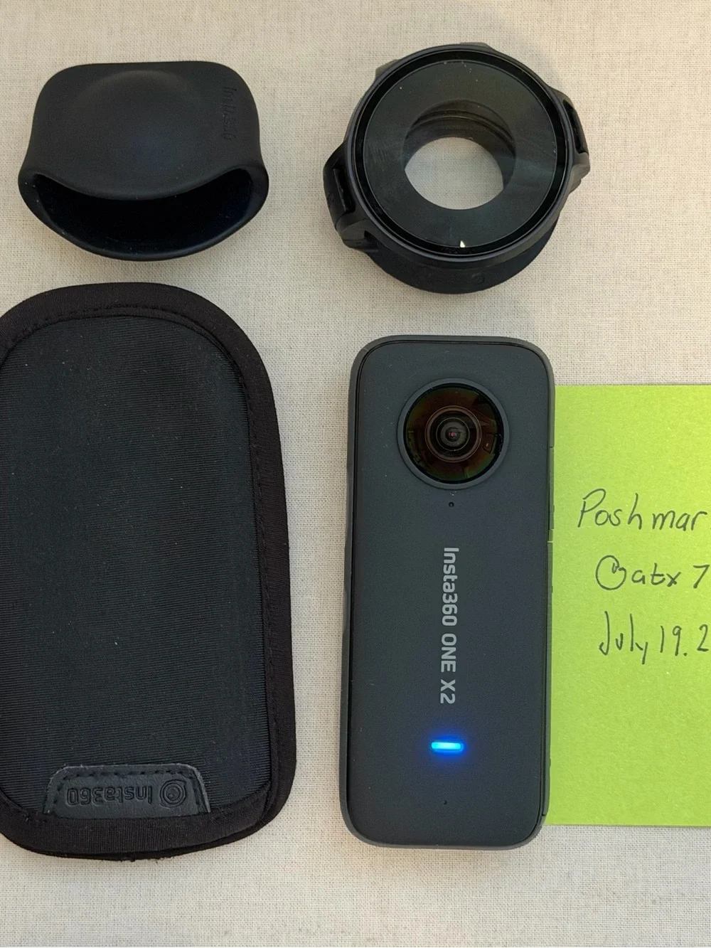 Insta360 X2 with accessories and case